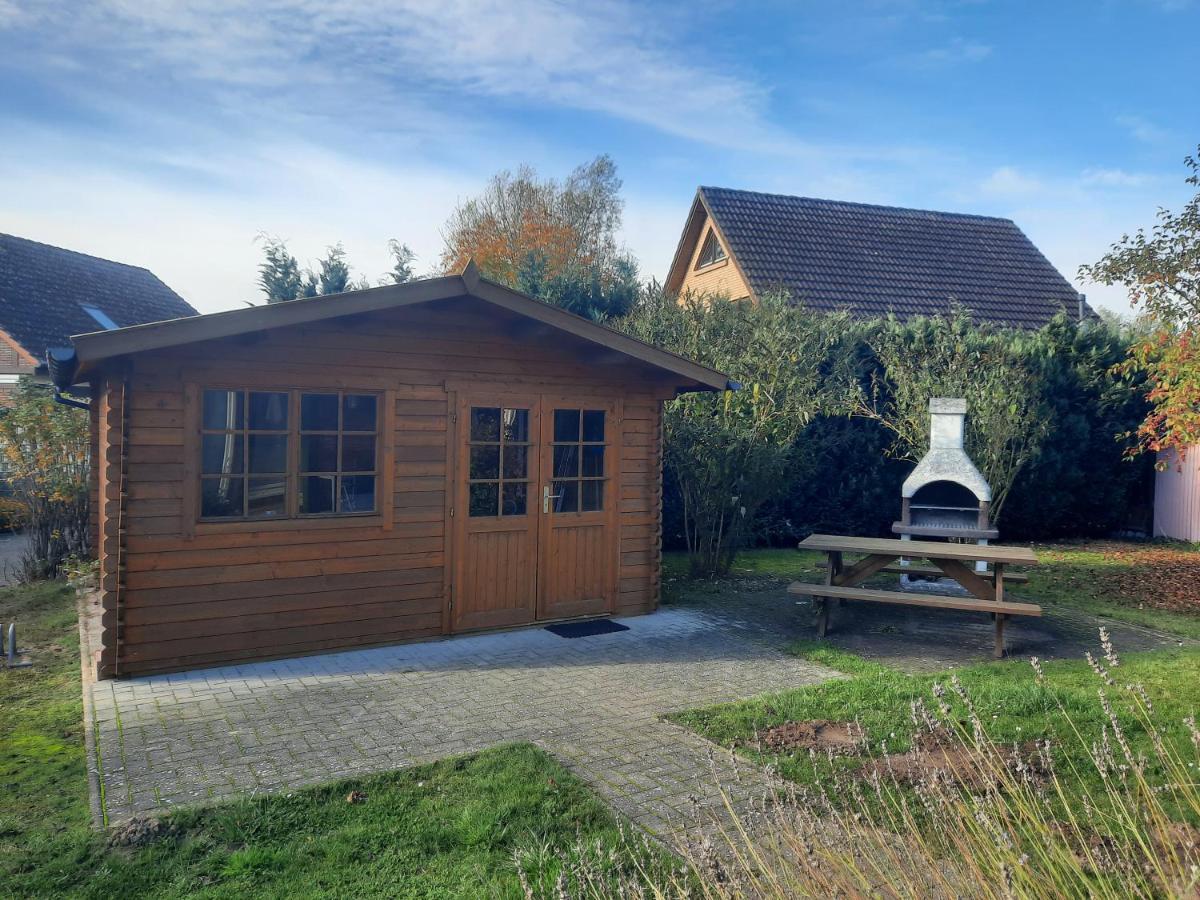 Ferienhaus Sasse Ferienwohnungen Mit Garten & Grill Molschow Экстерьер фото
